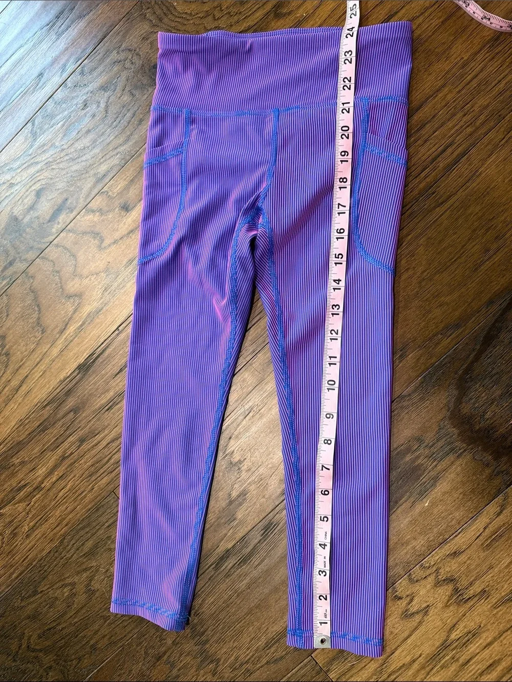 Old Navy Powersoft brand Purple & Blue Stripe Performance Leggings with Pockets